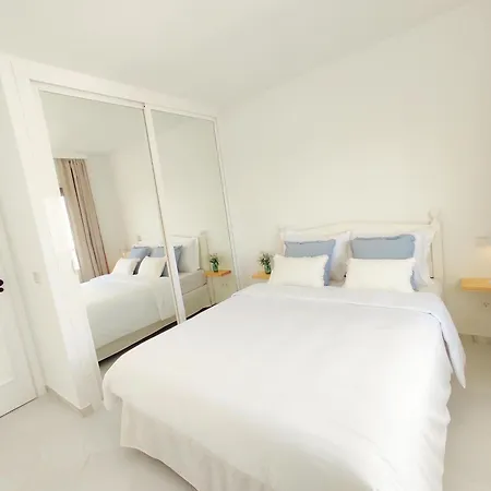 Luxury Renovated Penthouse Miraflores, Apartamento La Cala De Mijas